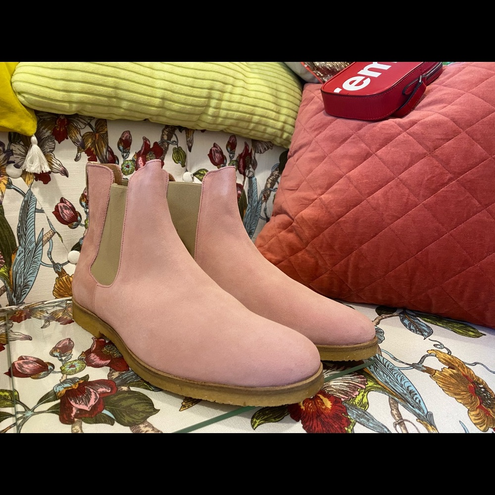 COPY - Pink men’s Chelsea boots